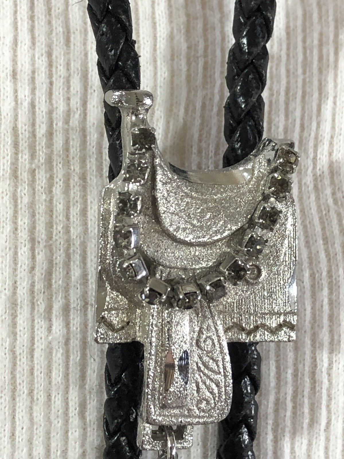 Saddle Bolo Tie Slide Braided Leather Western Rhinestone – Vintage