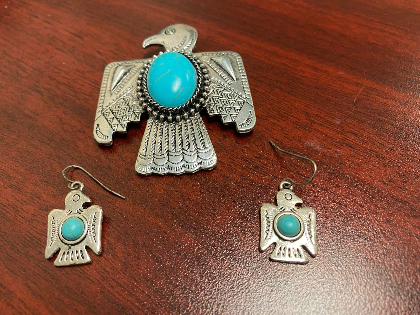 Silver Tone Southwest Style Thunderbird Pendant/Brooch Earrings Faux Turquoise