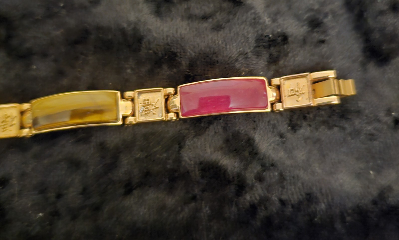 Vintage Chinese Jade Turquoise Tigers Eye Gold Tone Link Bracelet 7.5″ READ
