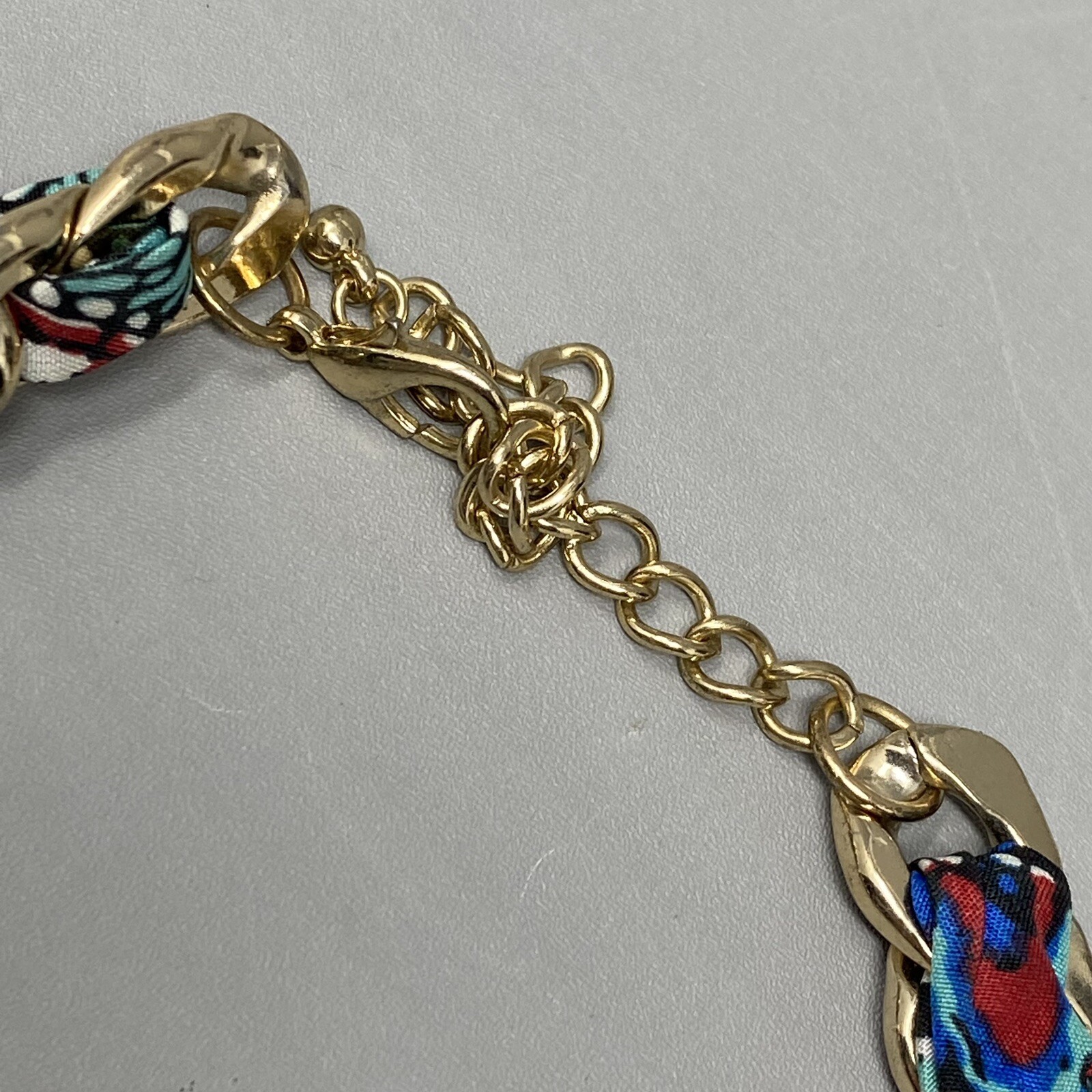 Chain Link Necklace Braided Multi Color Woven Fabric Multi Gold Tone Collar 19″