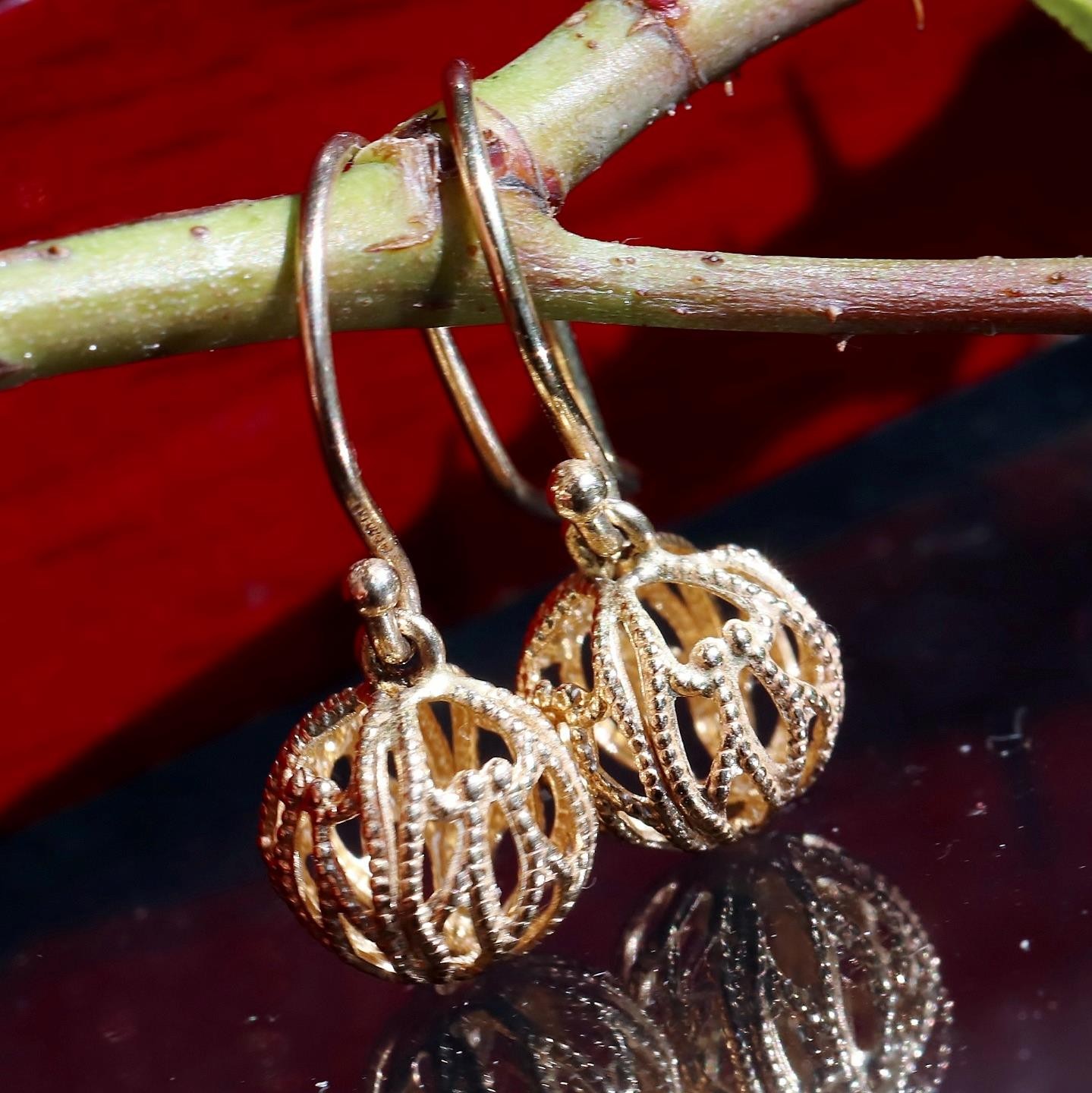 14k yellow gold earrings 7.5 mm gold ball 0.78″ dangle vintage 1.12gr N3686
