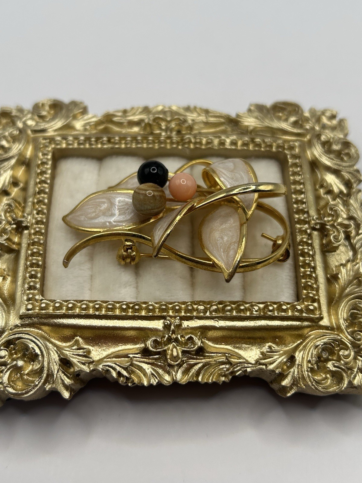 Vintage Leaf Brooch Gold Tone Enameled Light Pink Black Beaded 3D Leaves Pin