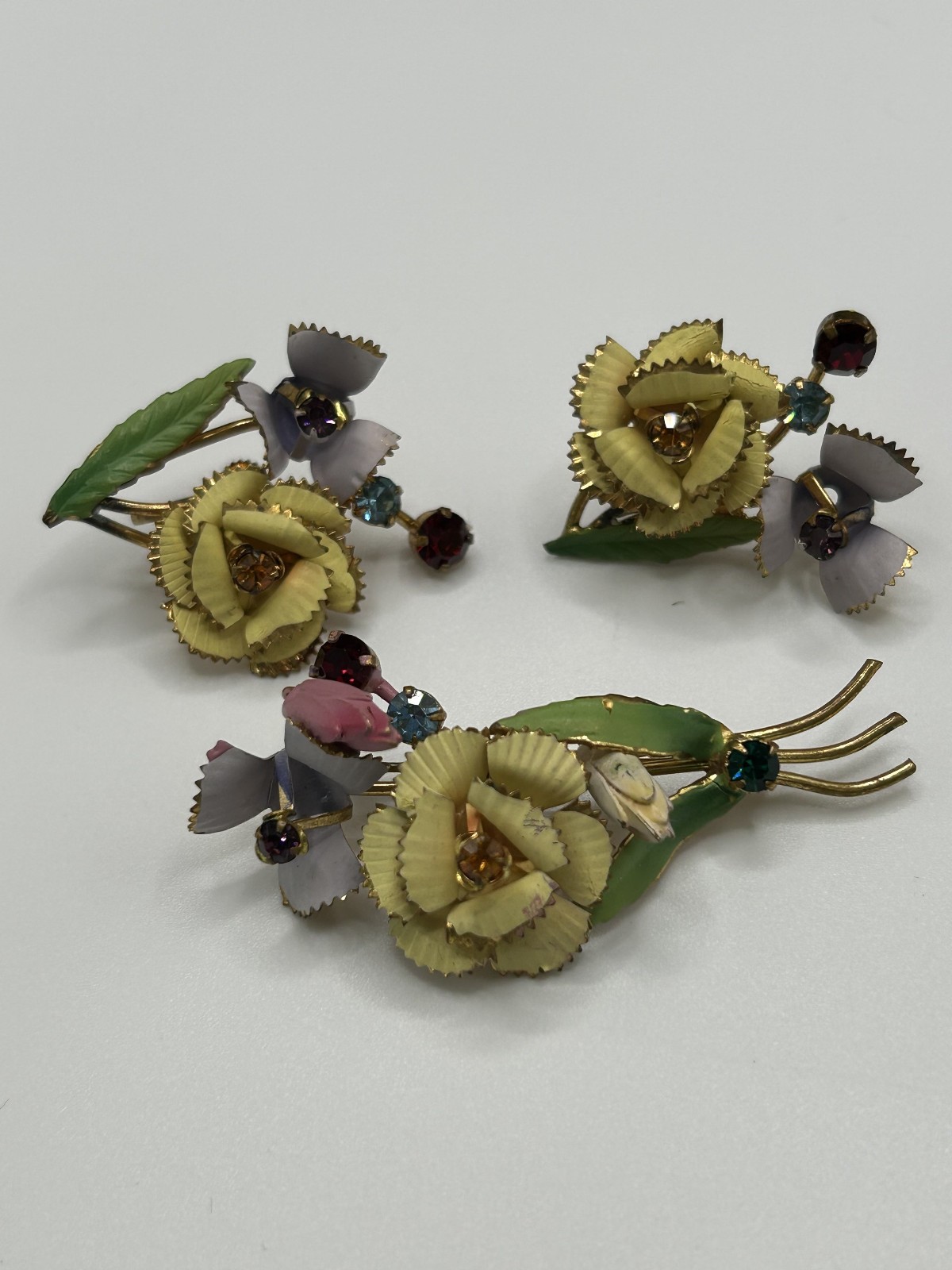 Vtg set of Austrian enamel floral pin & earrings