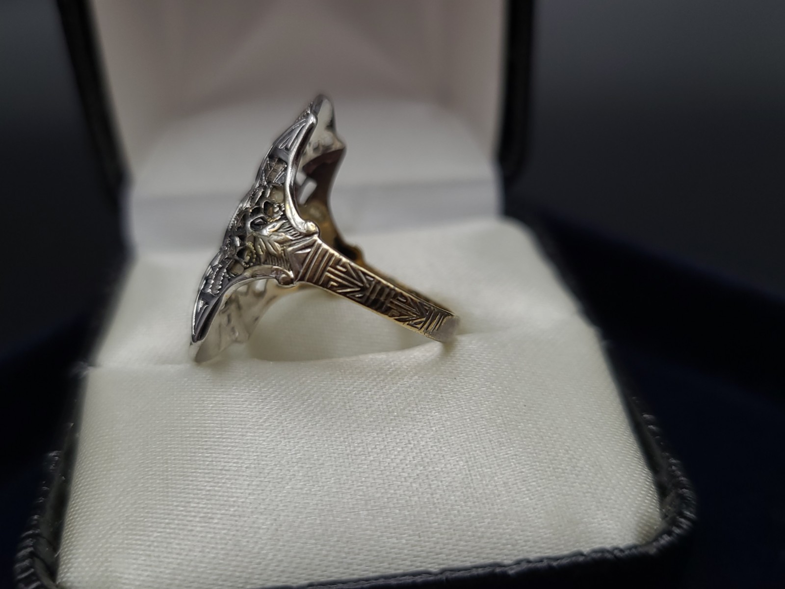 Vintage 14KT GE Art Deco Filigree Glass Stone Ring Size 6.5