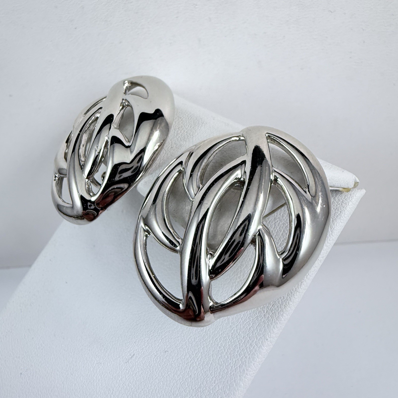Vintage NAPIER Signed Silver Tone Adjustable Clip on Earrings