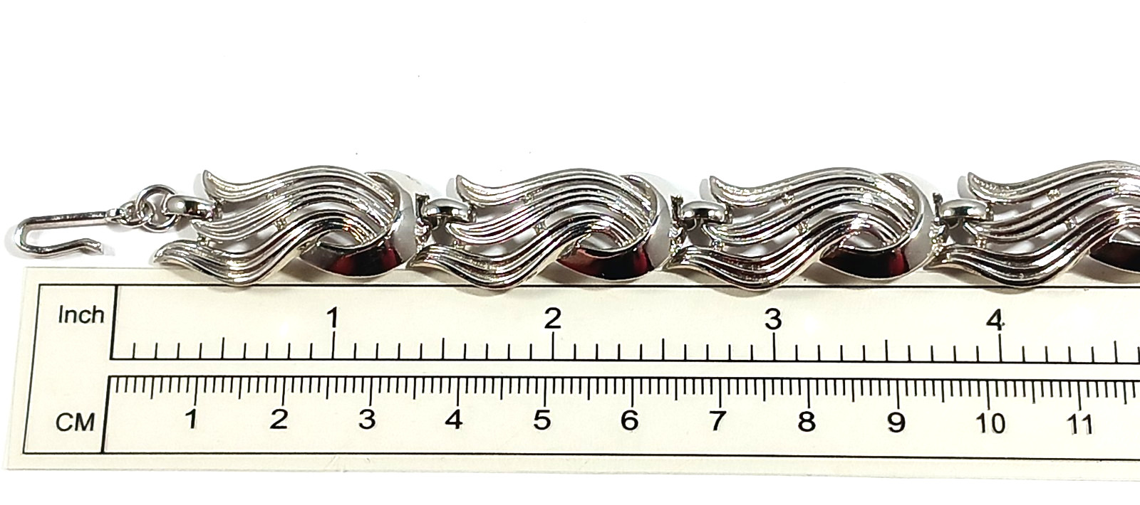 Trifari Signed Silver Collar Necklace ~ Wave Design ~ 16 inches