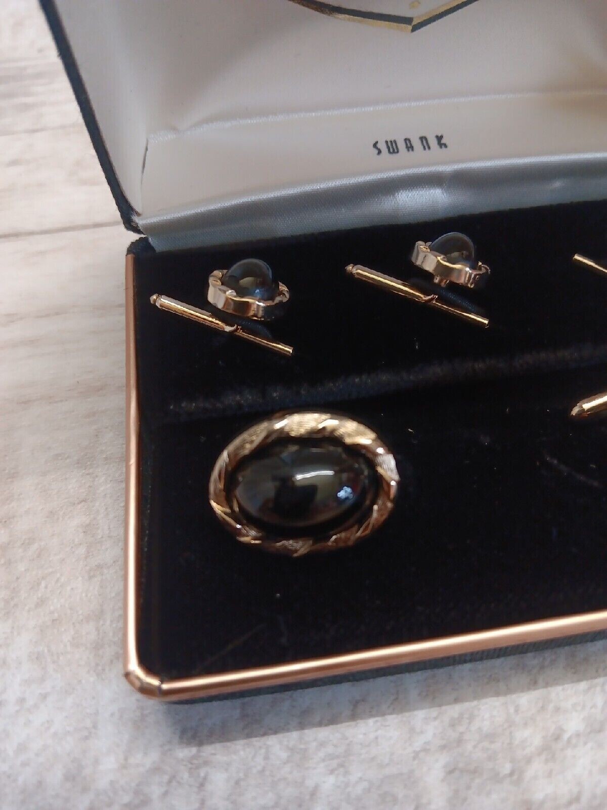✅VTG Swank Gold Tone & Black Cabochon Cufflinks Studs Dress Set in Original Box