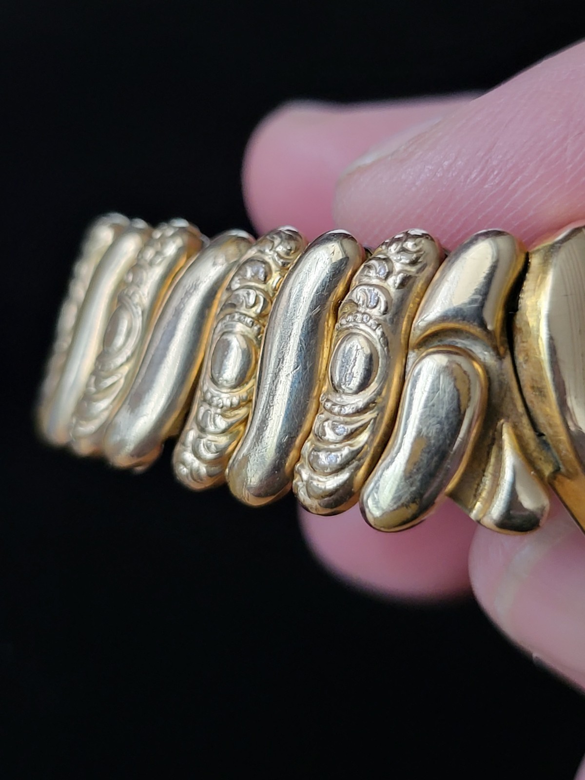 Vintage Hall of Providence 12K GF SWEETHEART EXPANDING BRACELET