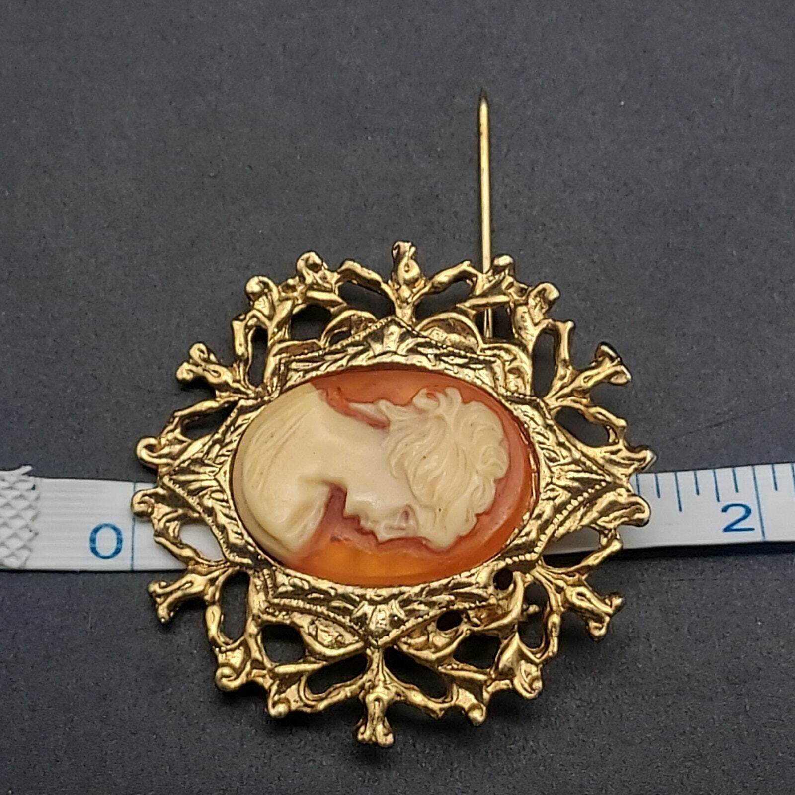 Vintage Cameo Brooch Orange Cream Gold Tone Lady HEad Portrait