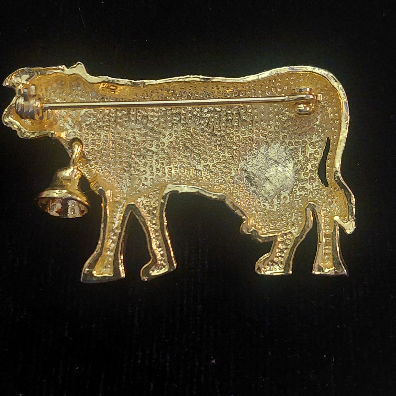 Vintage Estate Costume Jewelry Enamel Cow Pin Brooch with Bell