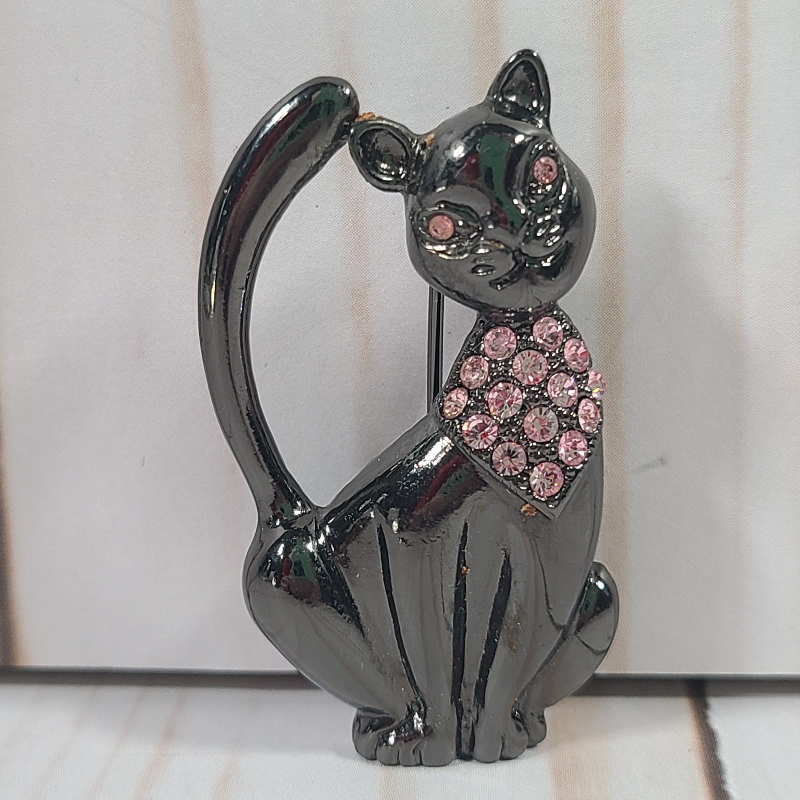Vintage Black Cat Pin /Brooch Gunmetal-Tone W/Pink Rhinestones 1928 Jewelry Co