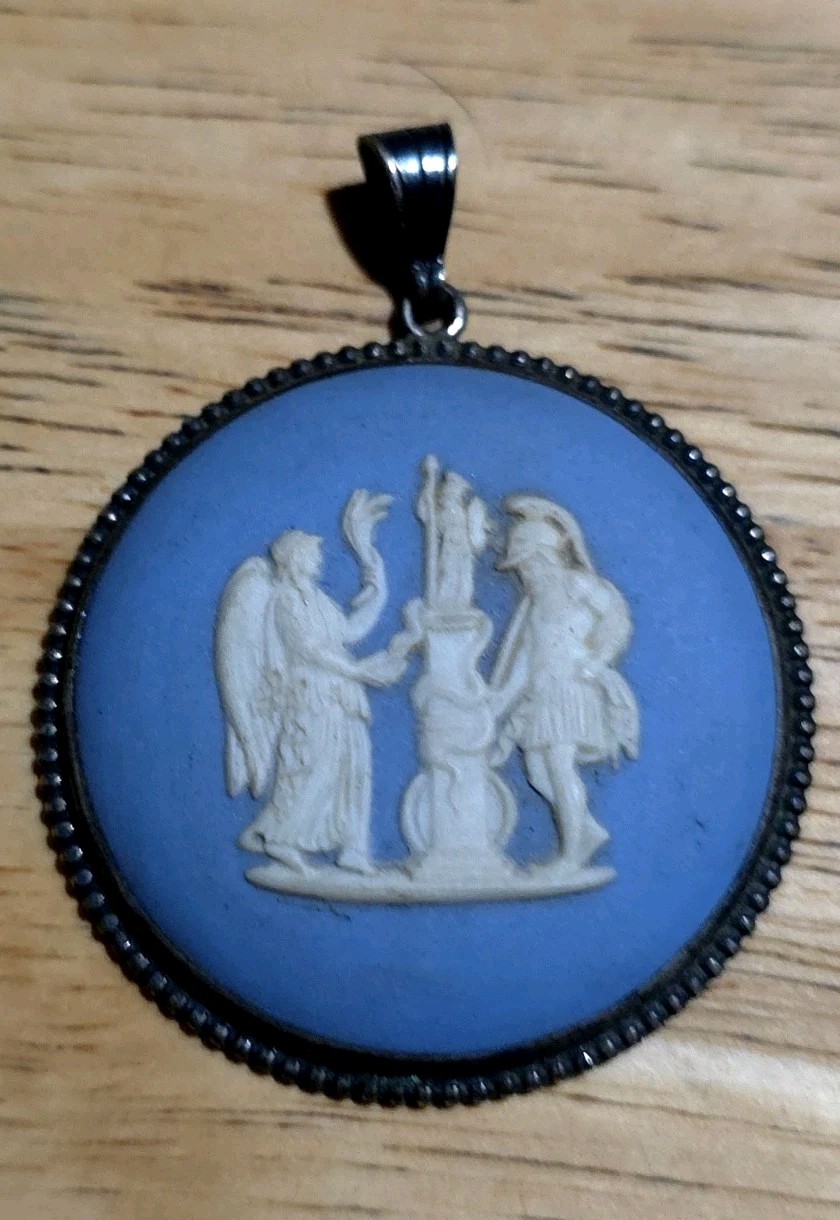 Vintage 1965 Wedgwood Blue Jasperware Medallion Pendant Silver No Chain