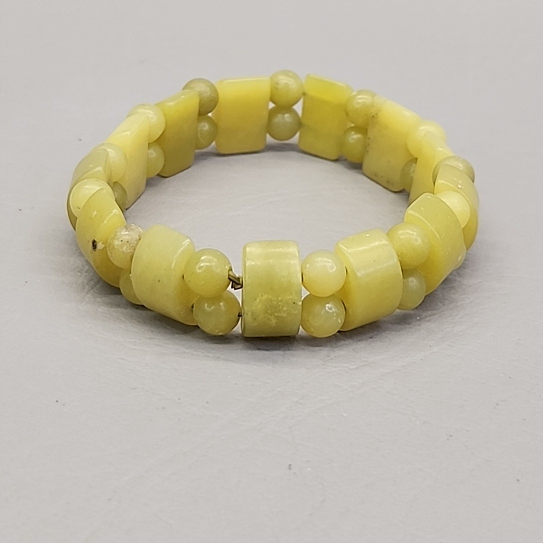 Vintage Stone Beaded Stretch Bracelet Serpentine Green 13mm