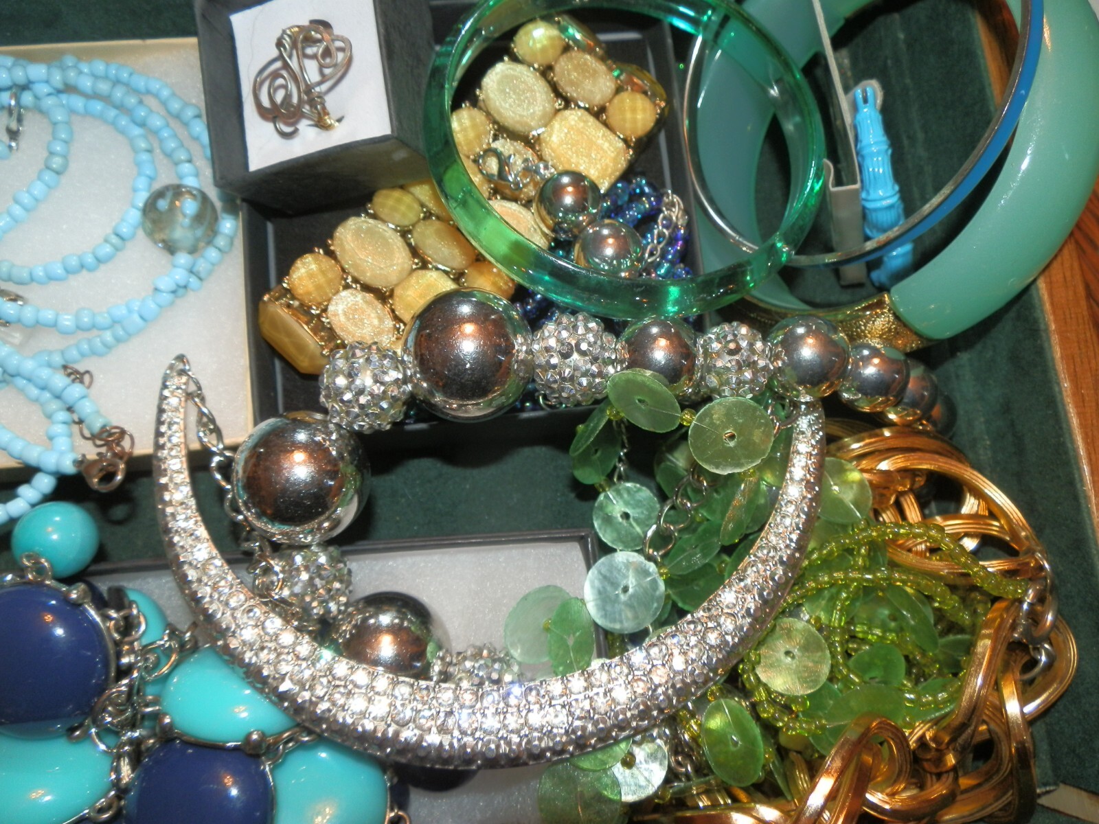 Estate Sale Lot of Costume Jewelry Wearable, Untested, Almost 2 Lbs. Lot 607