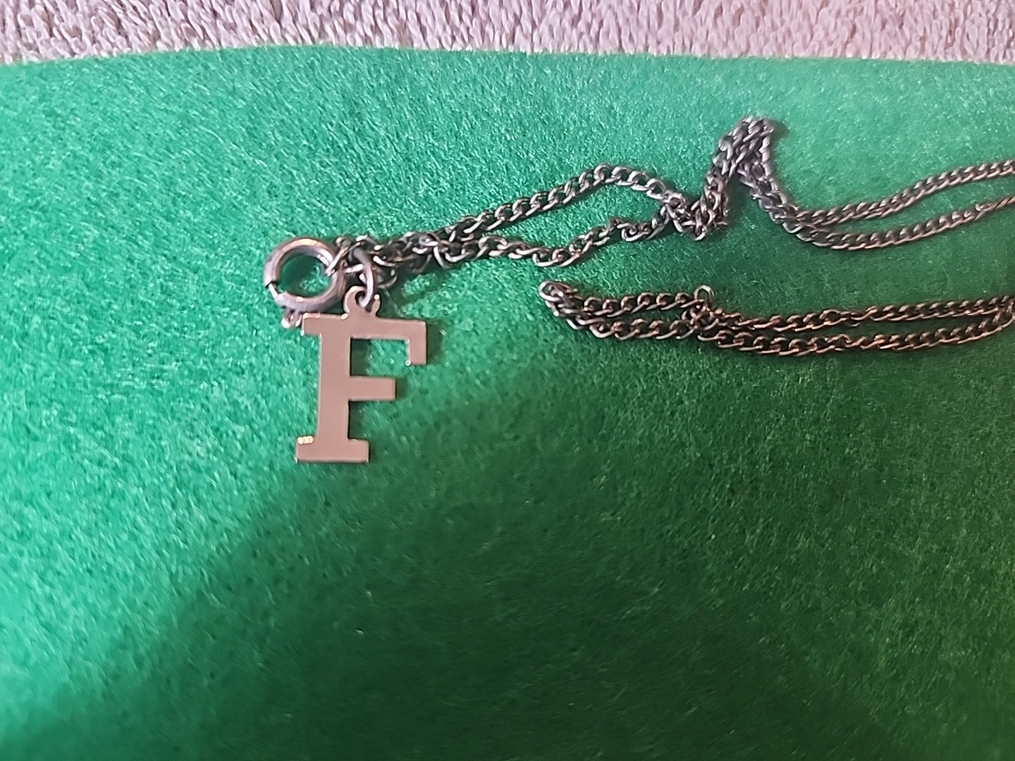 Costume 6 NECKLACES VINTAGE SILVERTONE WEAR/RESELL (911)