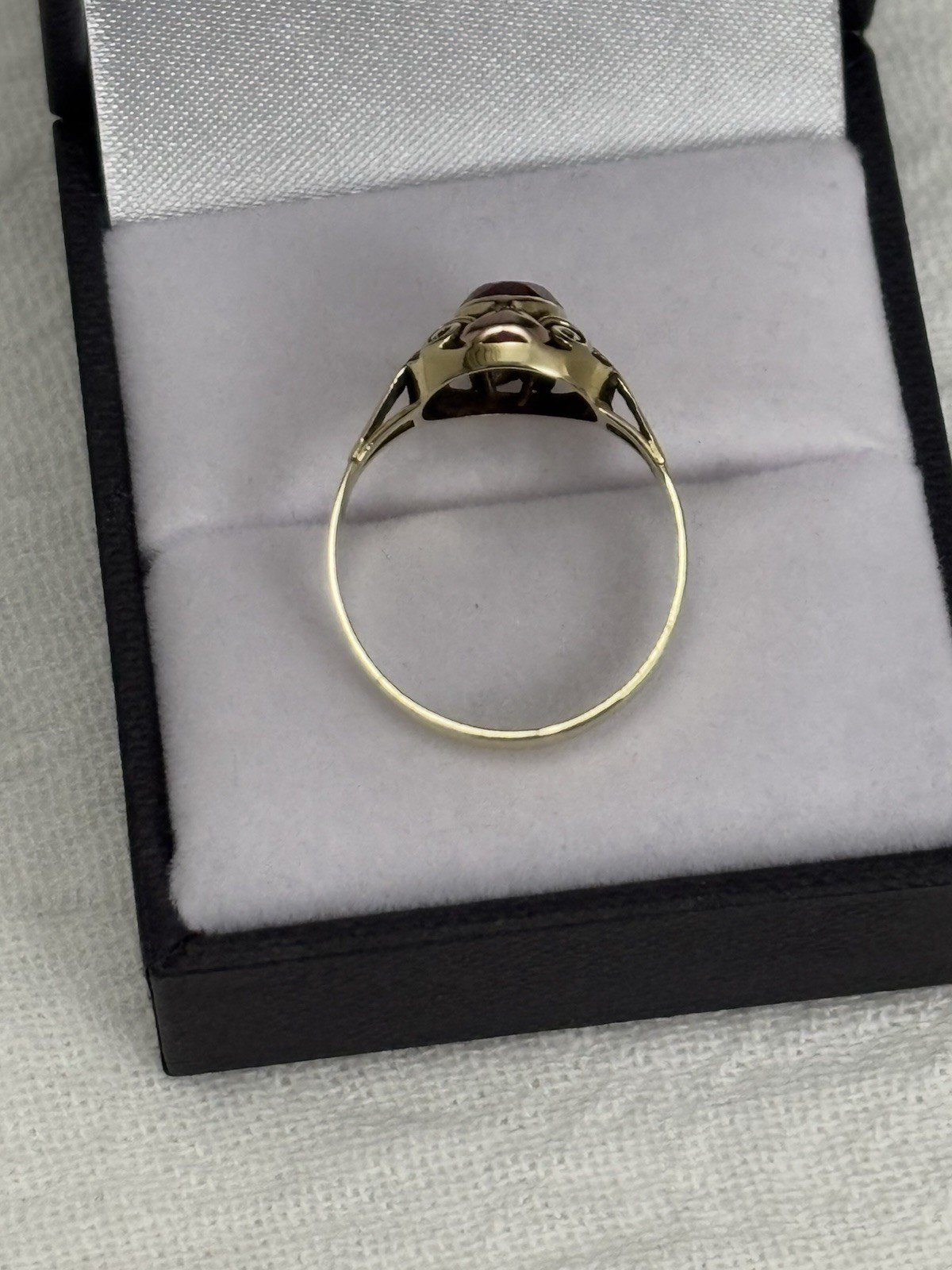 Vintage 14k Gold Ruby Ring Size 7.5 Please See All Pictures & Read Description