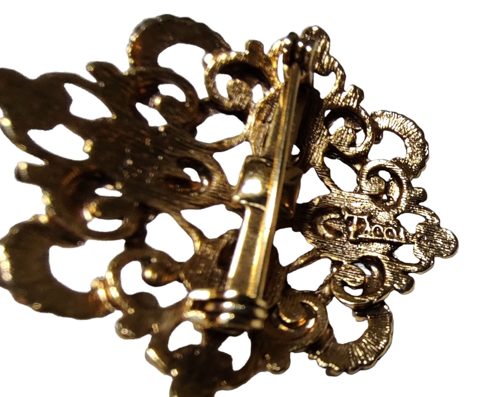 Tacoa Raised Relief Brooch Pin Faux Pearl Floral Filigree Gold Tone Vintage