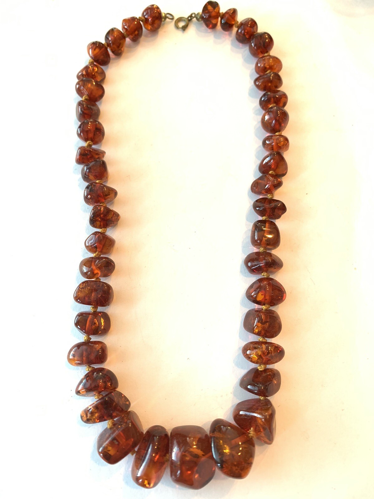 GENUINE BALTIC AMBER BEADED BRASS CLASP NECKLACE – 44 g. Vintage