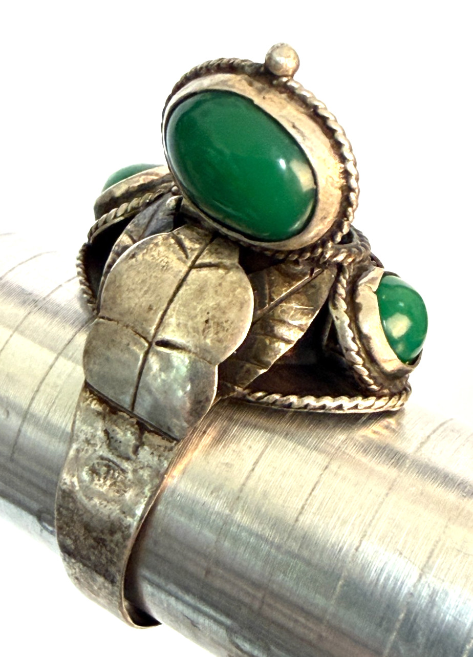Vtg Taxco Mexico Sterling Green Onyx Chrysoprase Poison Ring Locket Box TA-24