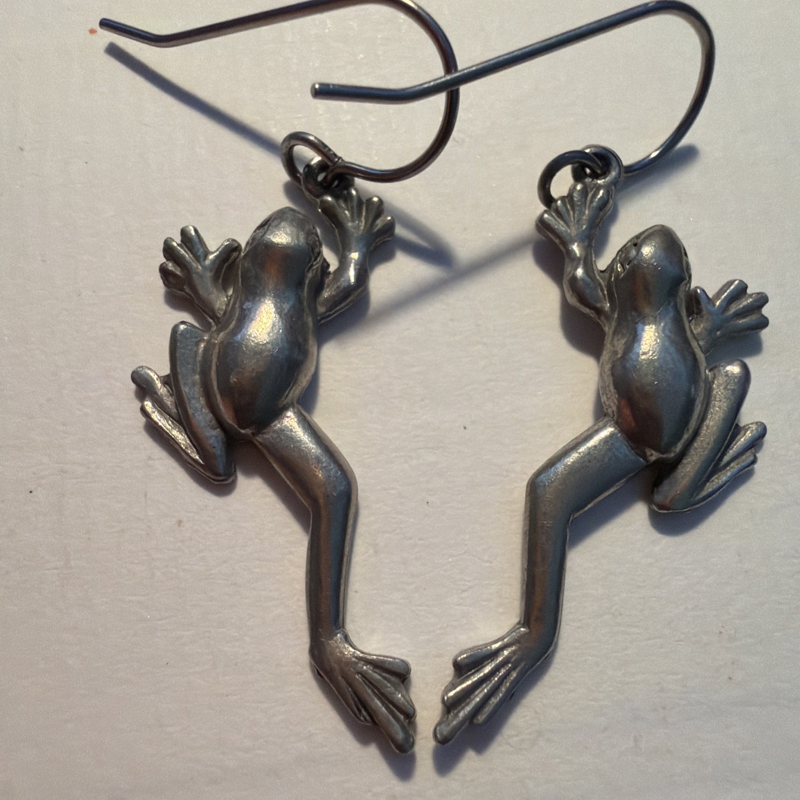 Jim Clift Pewter french Hook jumping tree frog drop dangle Pierced Earrings