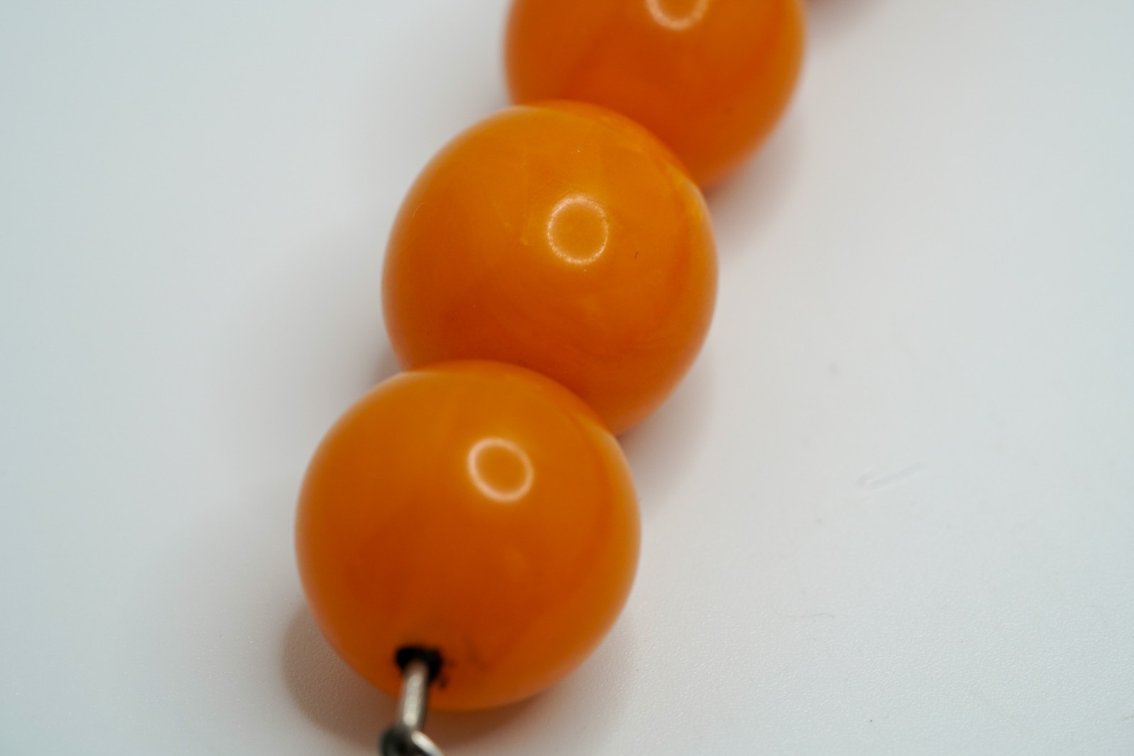Vintage Long Egg Yolk Butterscotch Amber 45 Bead Necklace 39″ x 20mm 253g
