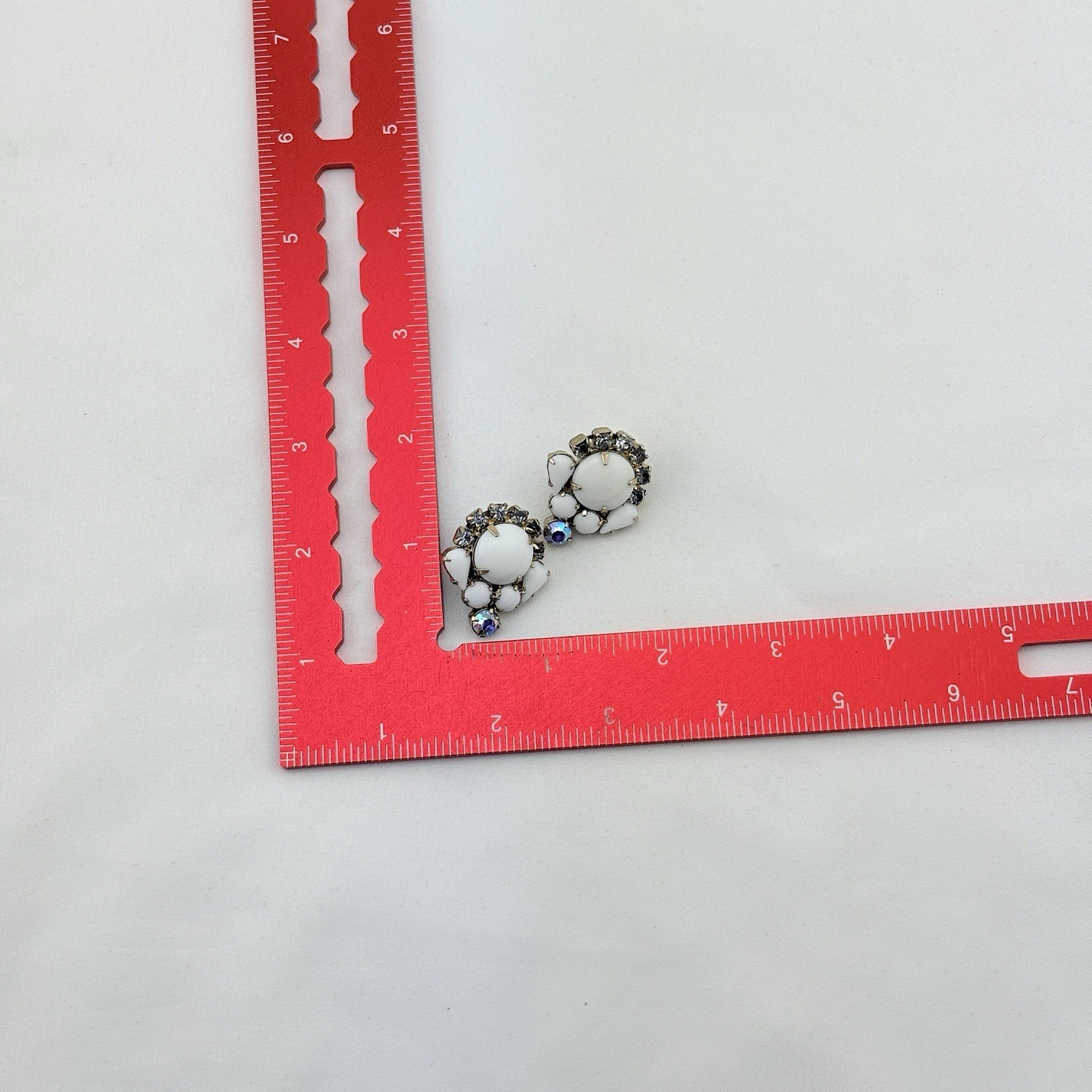 Vintage Aurora Borealis Milk White Gripoix Glass Rhinestone Gold Clip Earring 2″