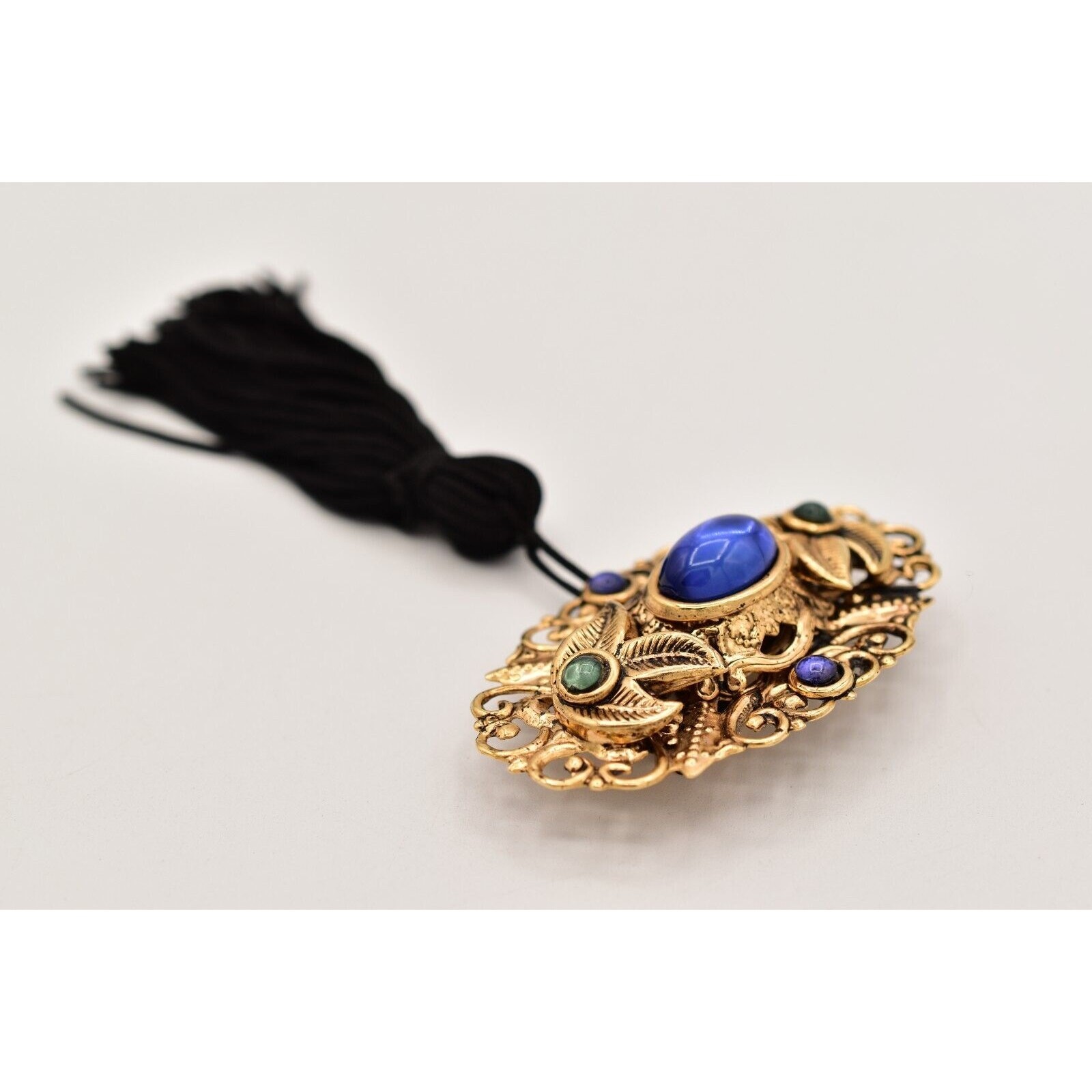 Vintage Cabochon Tassel Pin Brooch Lightweight Antiqued Gold Blue Black BinBG