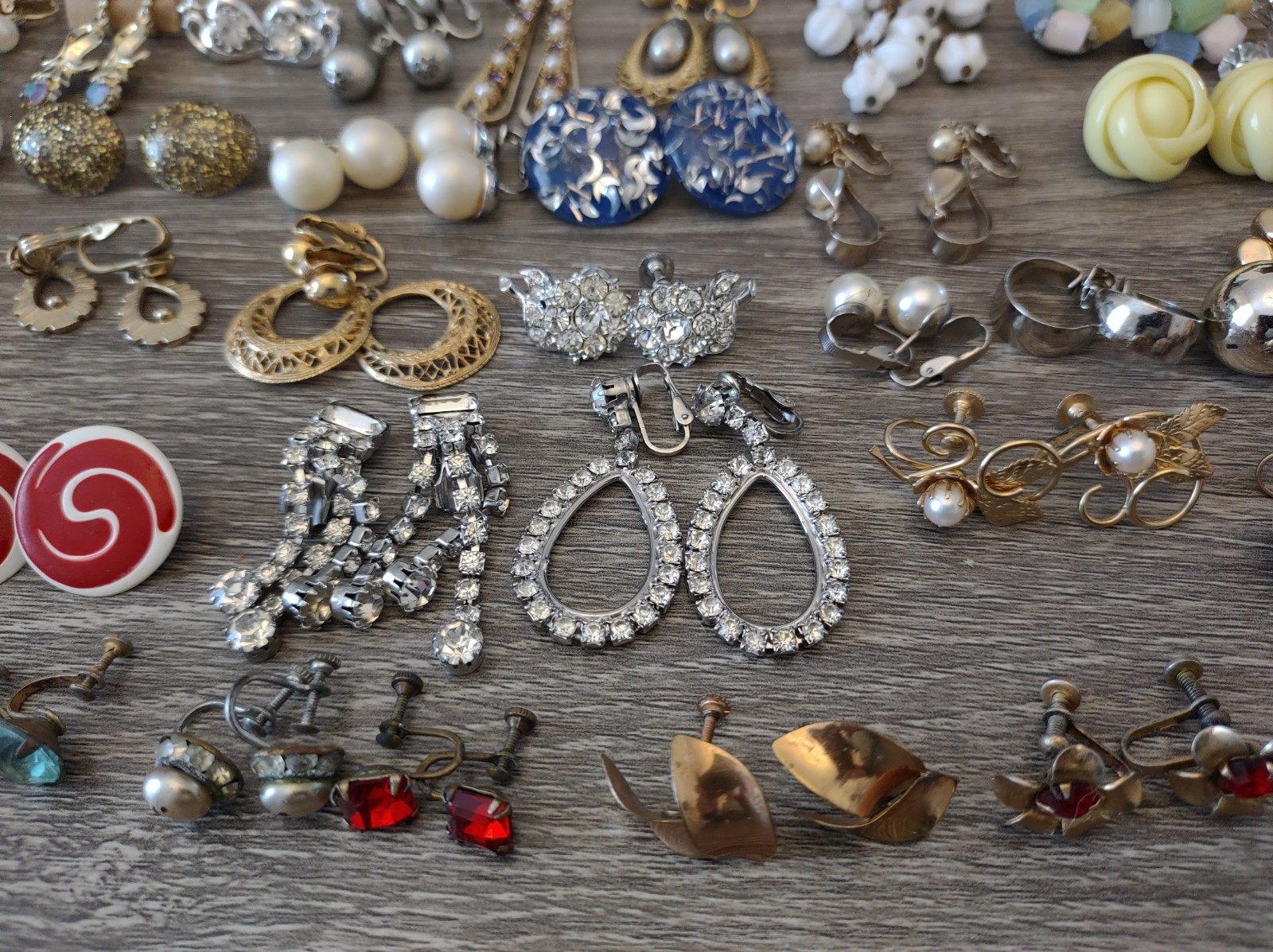 Estate Mixed Lot Costume Jewelry Earrings 77pr Clip On Screwback