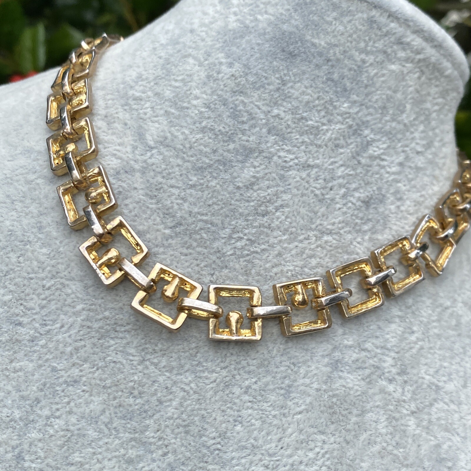 Vintage Choker Necklace Estate Jewelry Pre-Owned Gold Wash