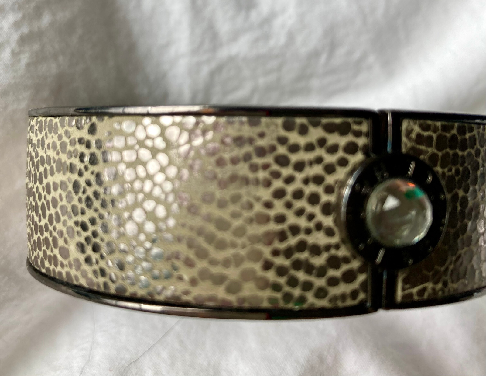 Iconic Henri Bendel Brown Wide Signature Design Cuff Bracelet Gold White Brown