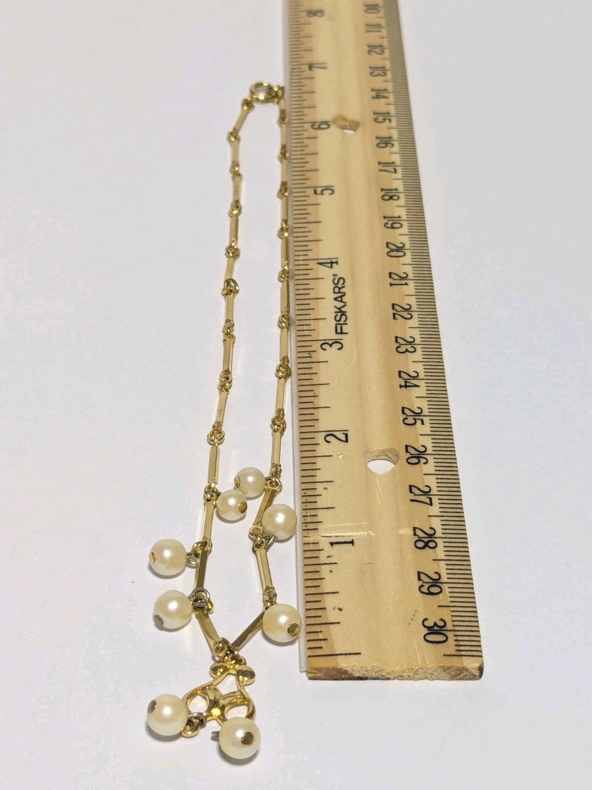 Gold Tone Bar Link & Faux White Pearl Pendant Necklace Vintage 14″