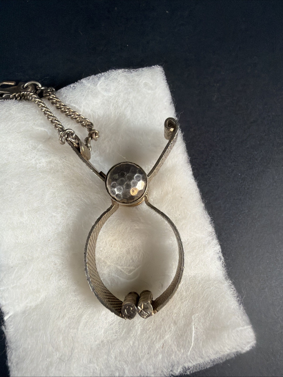 Vintage Silver Tone Metal Purse Glove Clip Holder Handkerchief Scarf Chain