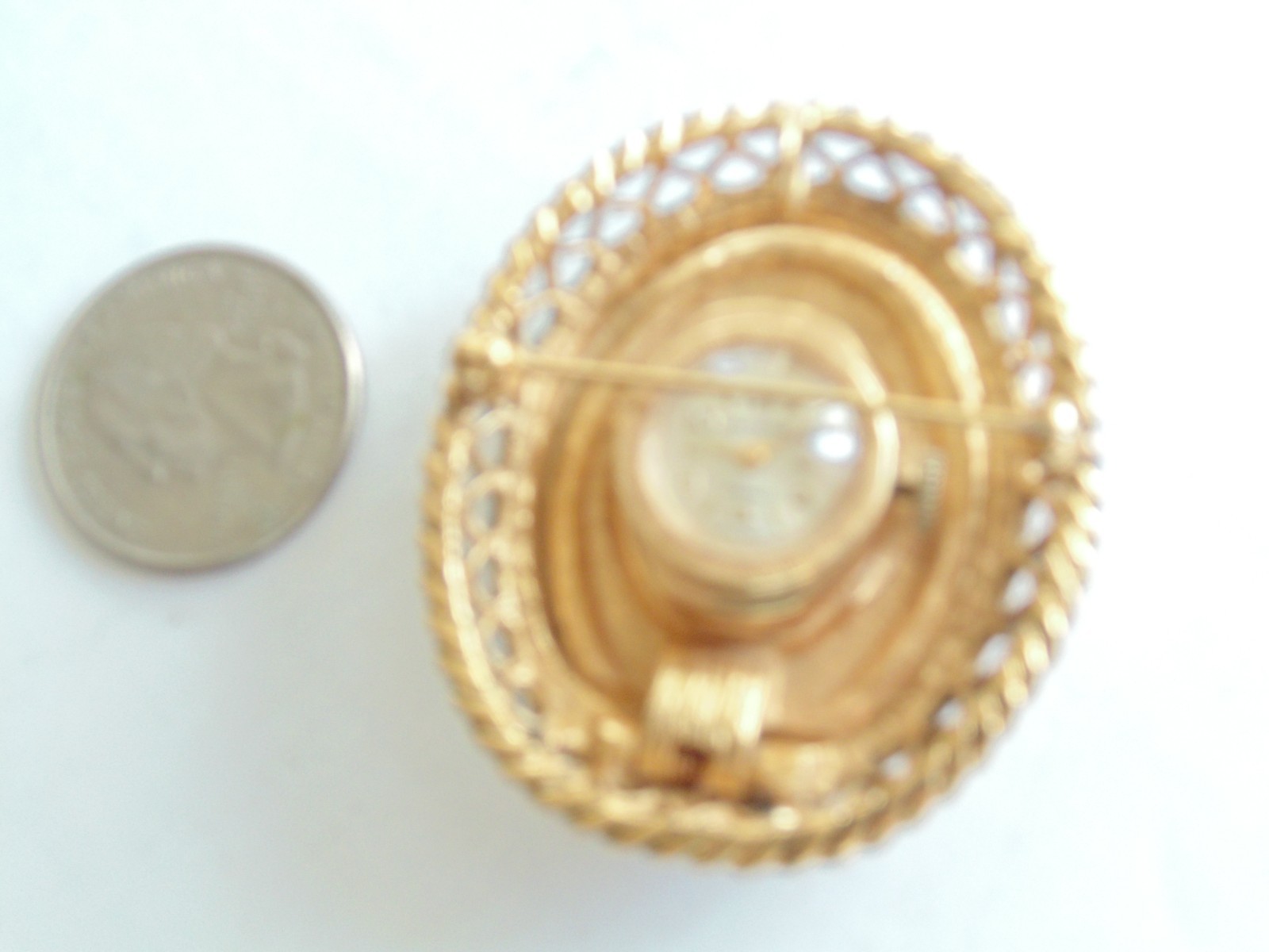 Vtg Carved Shell Cameo Pendant Manual Wind Watch 17j Swiss Hawthorne Gold Brooch