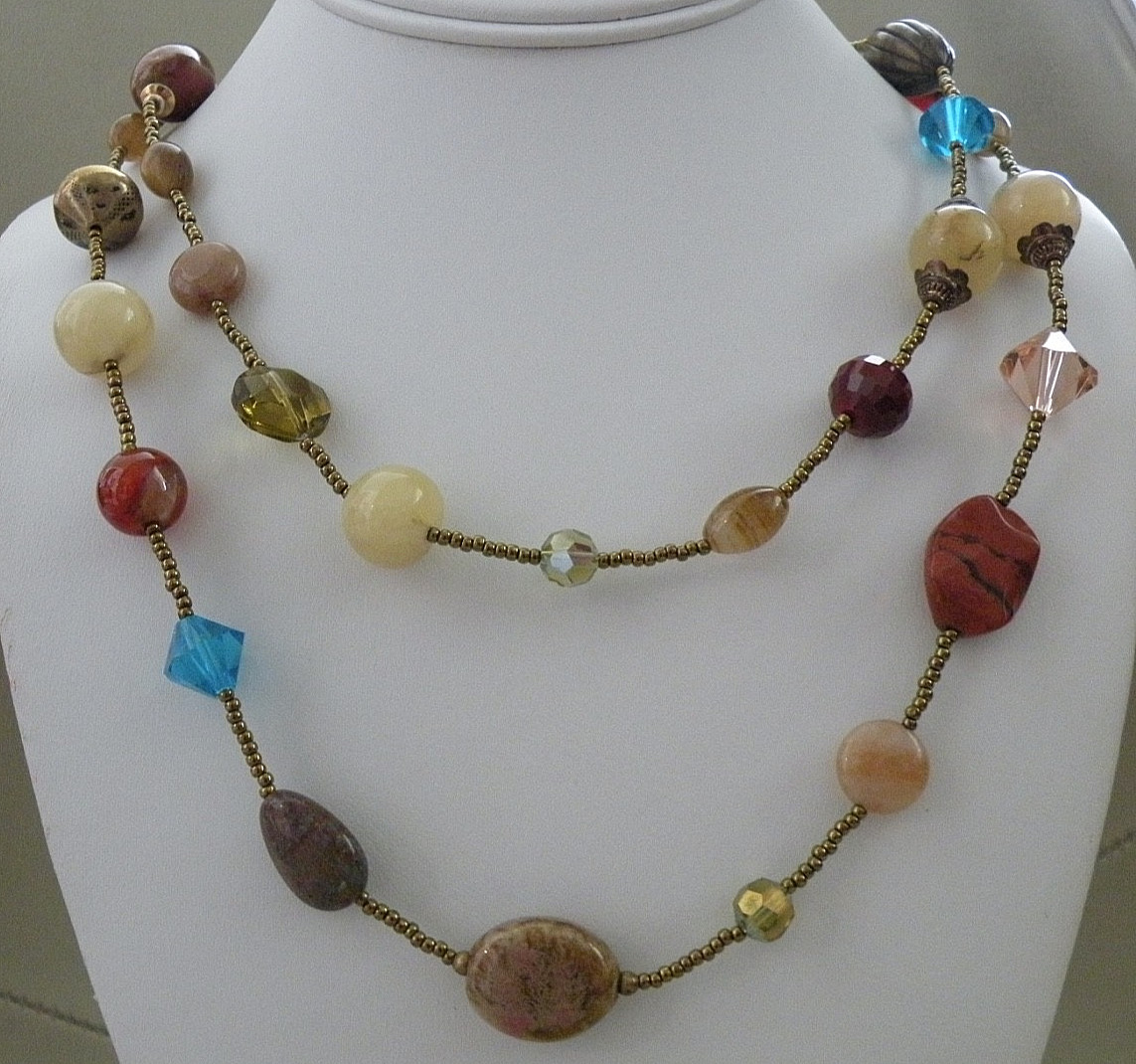 Vintage Multicolor Mixed Polished Gemstones & Faceted Crystal Bead Necklace 40″