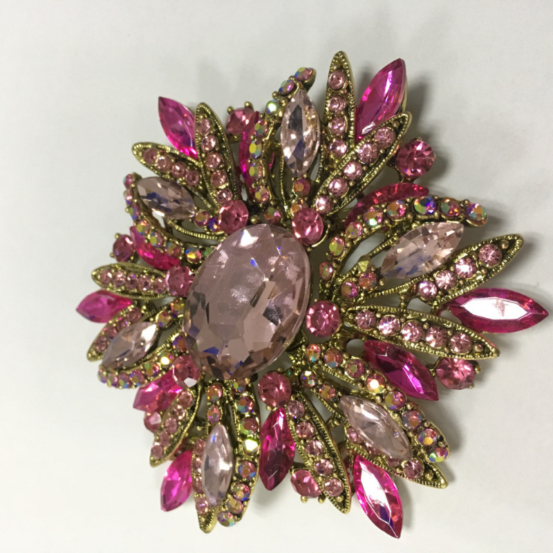 Men Women Vintage Enamel Flower Brooch Antique Jewelry Pin Elegant Fashion Gift