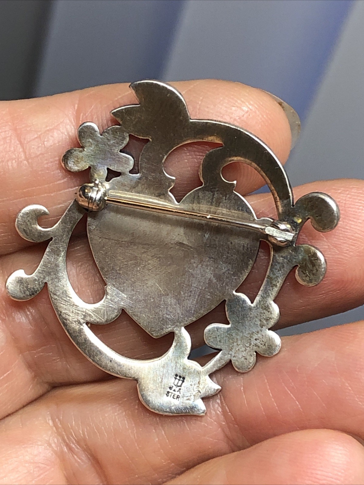 39. Vintage James Avery 925 Sterling Silver Heart Swirl Flowers Pin 37mm, 8.8g