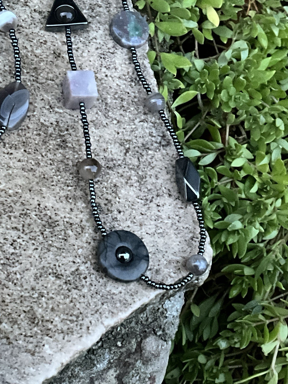 Vintage Gray Black Stone Modernist Bead Necklace Jewelry