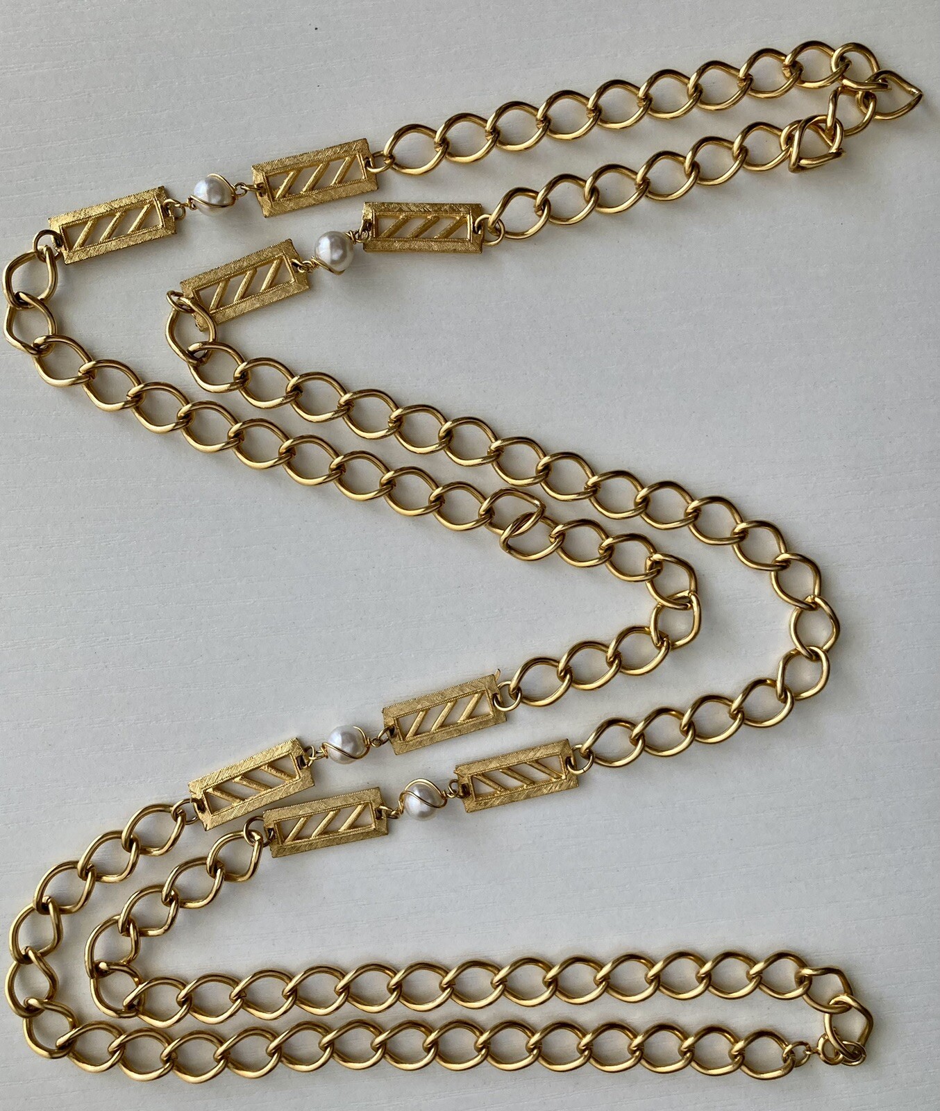 Vintage Gold Tone Bar Faux Pearl Station Oval Link Chain 52 inch Necklace 89.13g