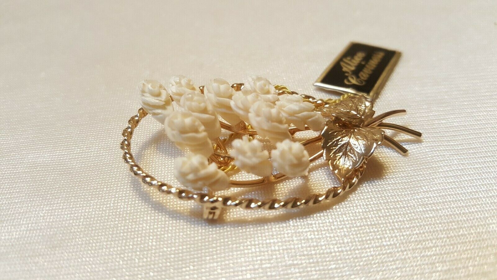 Alice Caviness Dozen Roses Brooch Pin-12KT. Gold Filled-Oval Approx. 2″