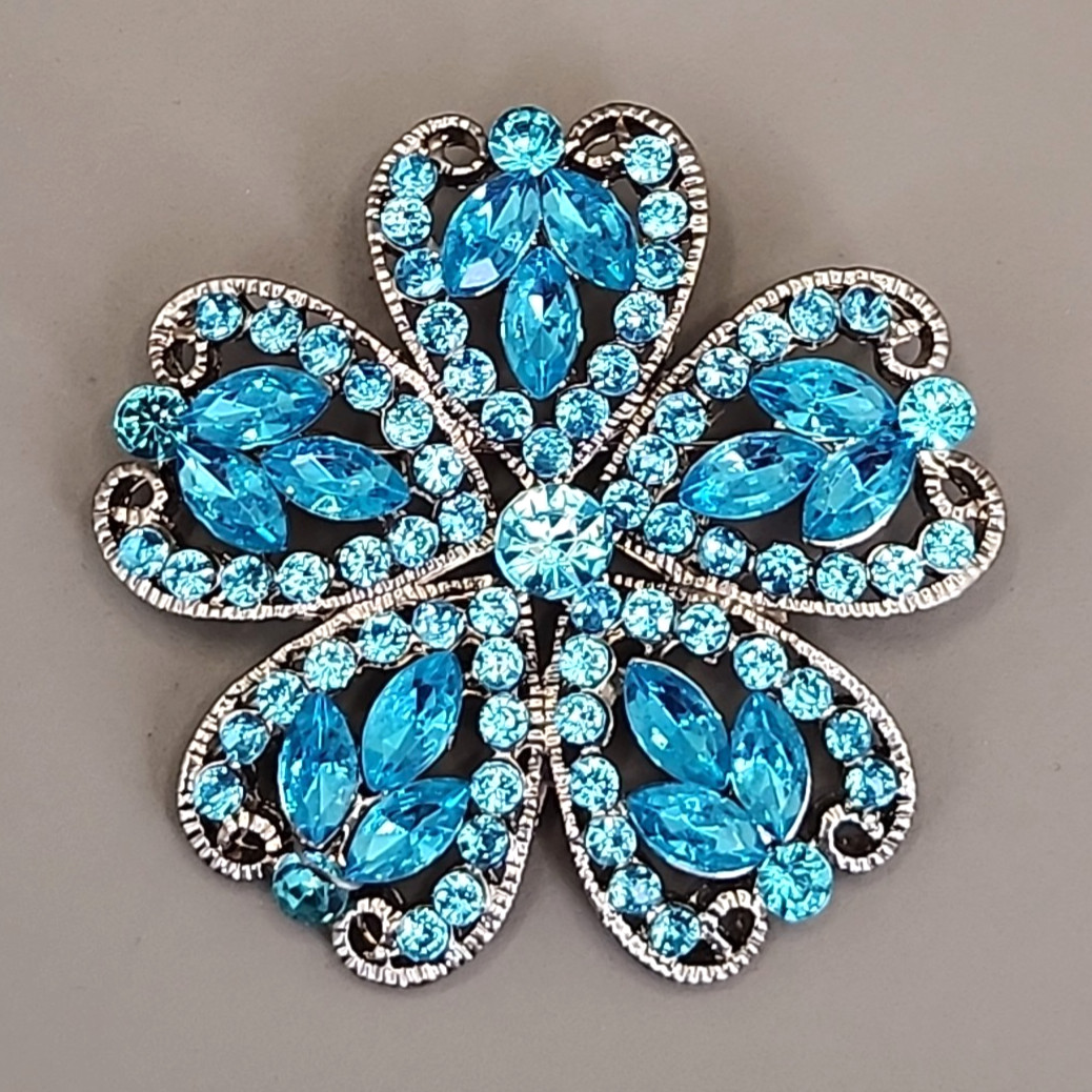 Vintage Flower Rhinestone Brooch Hearts Blue Marquise Filigree Silver Tone 1.75″