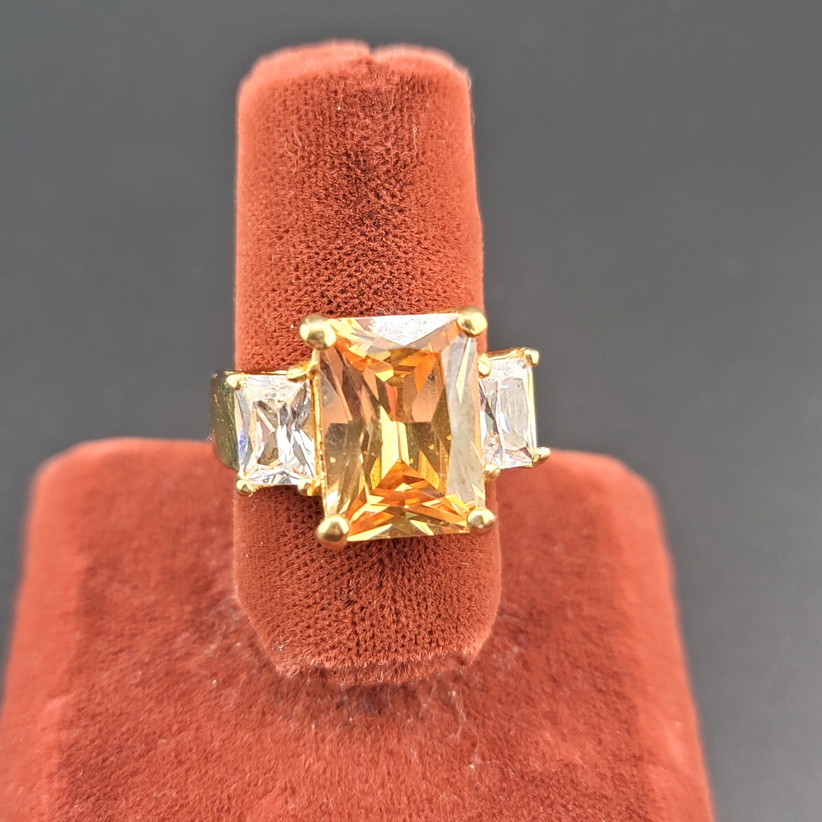 Vtg Sz 7 Ring Lg Citrine Clear Cubic Zirconia 18KGE Fashion Jewelry Glam Classy
