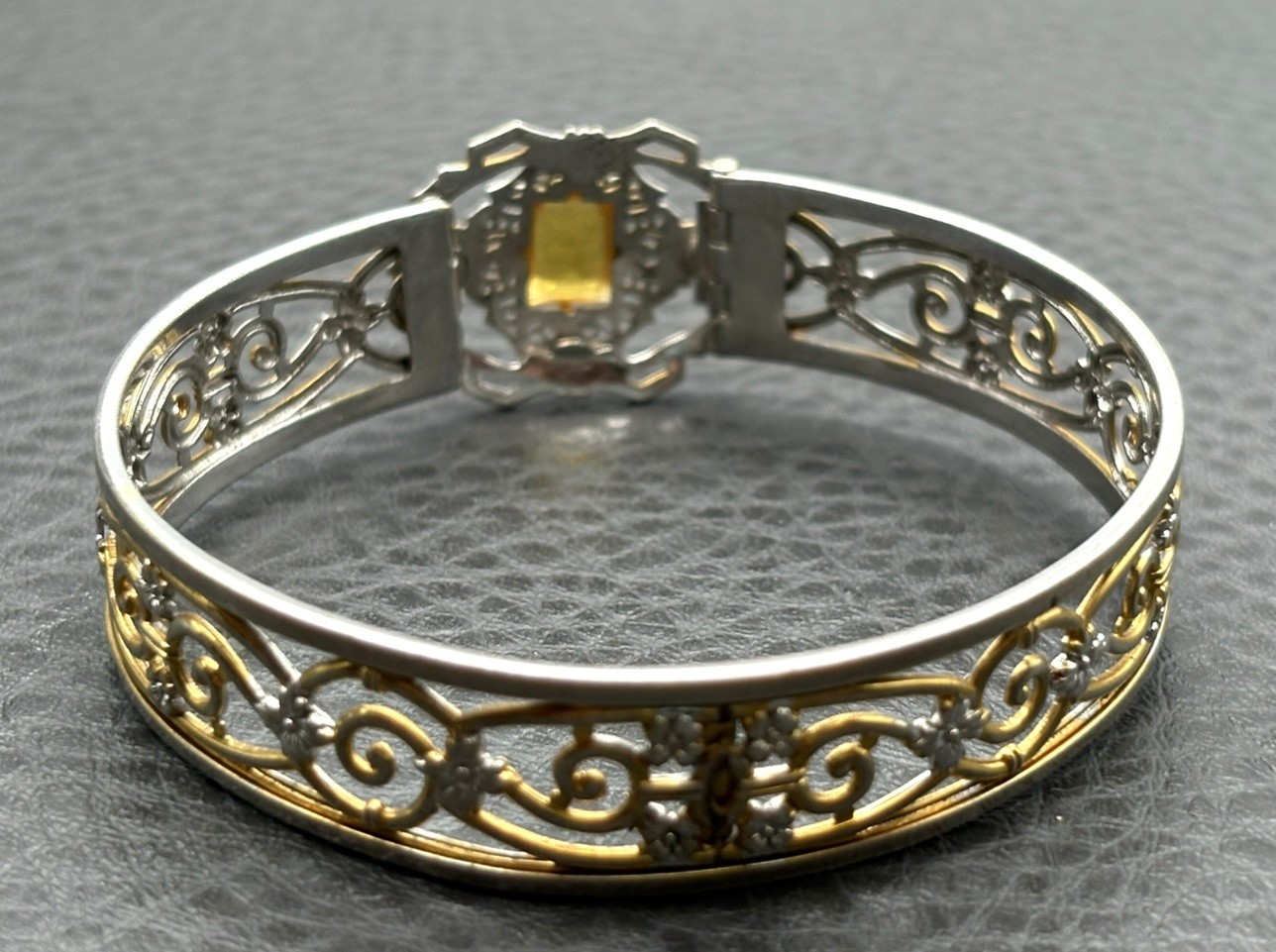 VTG Art Deco Hinge Clasp Bangle Bracelet Faux Citrine White Mfg Co Providence RI