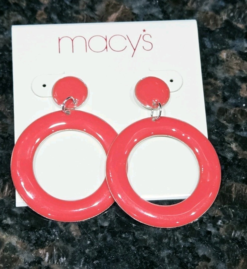 Macy’s Earrings Red Circle Dangle Drop 80’s style silver tone Vintage 2 in