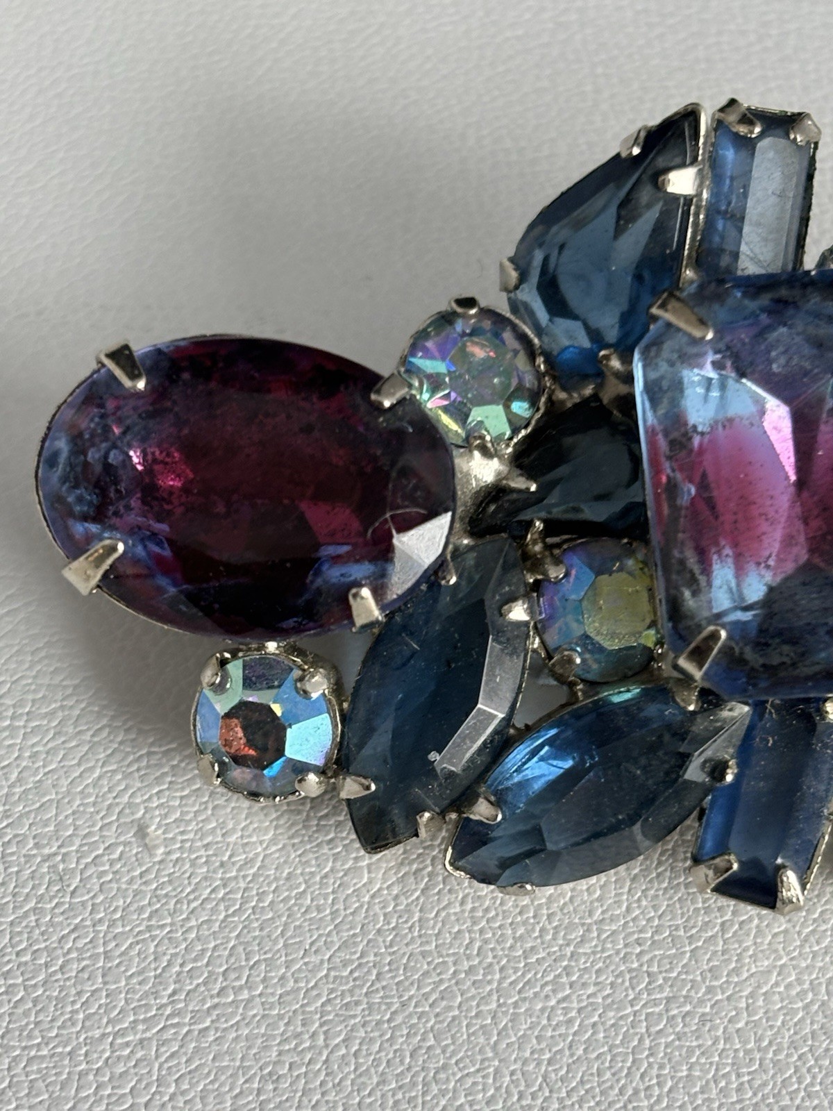 Vintage Violet Purple & Blue Rhinestone Brooch Julianna Style