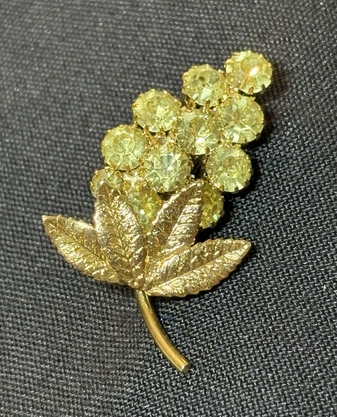 Vintage Amber Grape Cluster Rhinestone Brooch Pin Gold-tone Quality Sparkles