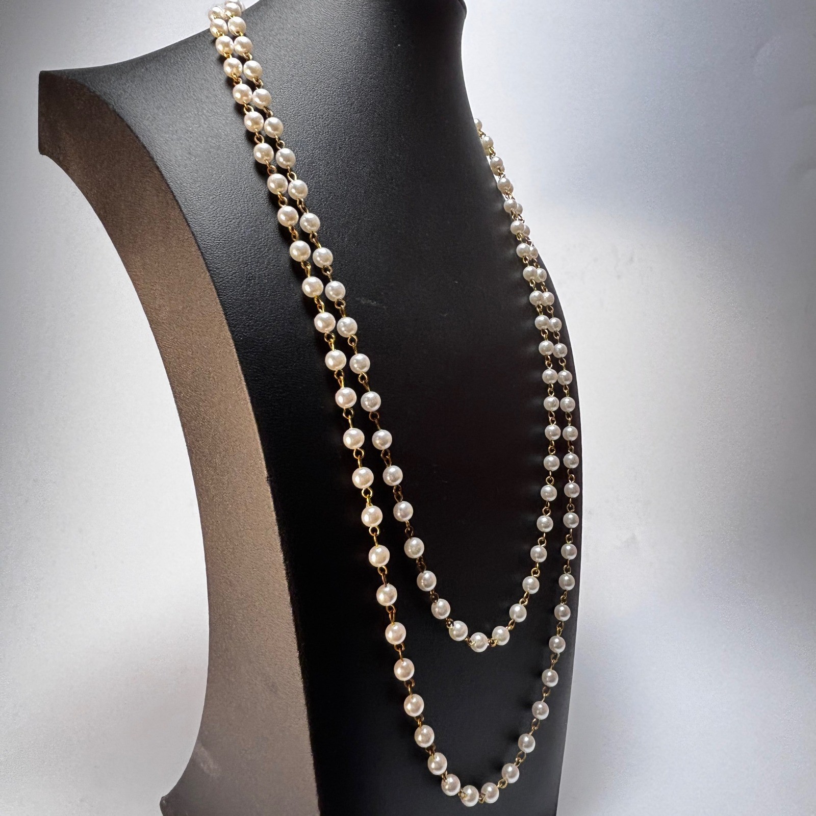 Vintage Necklace Gold Tone Double Strand Faux Pearl Gorgeous Rhinstone Clasp