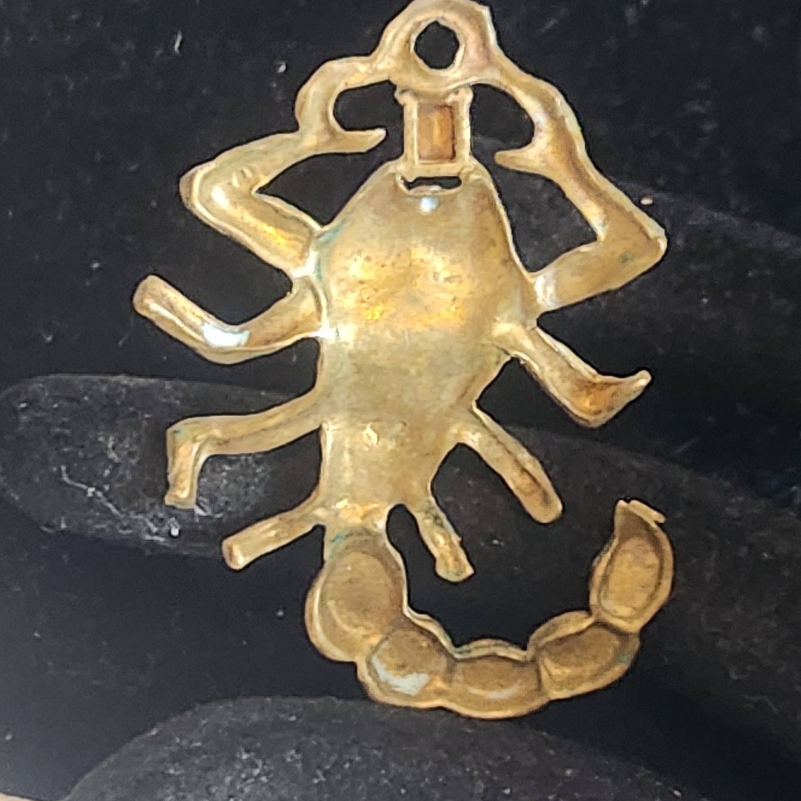 Vintage Gold bronze Tone Scorpion Pendant Red Rhinestone Eye Desert Zodiac