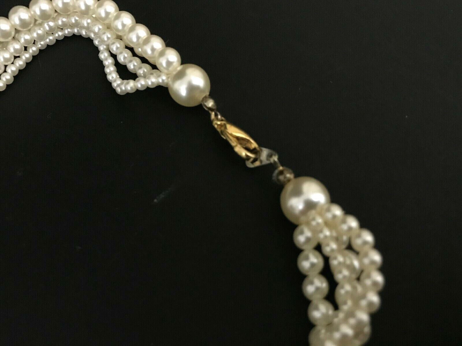 Stunning 4-Strand Multi Size Faux Pearls Adjustable Wrap Tassel Lariat Necklace
