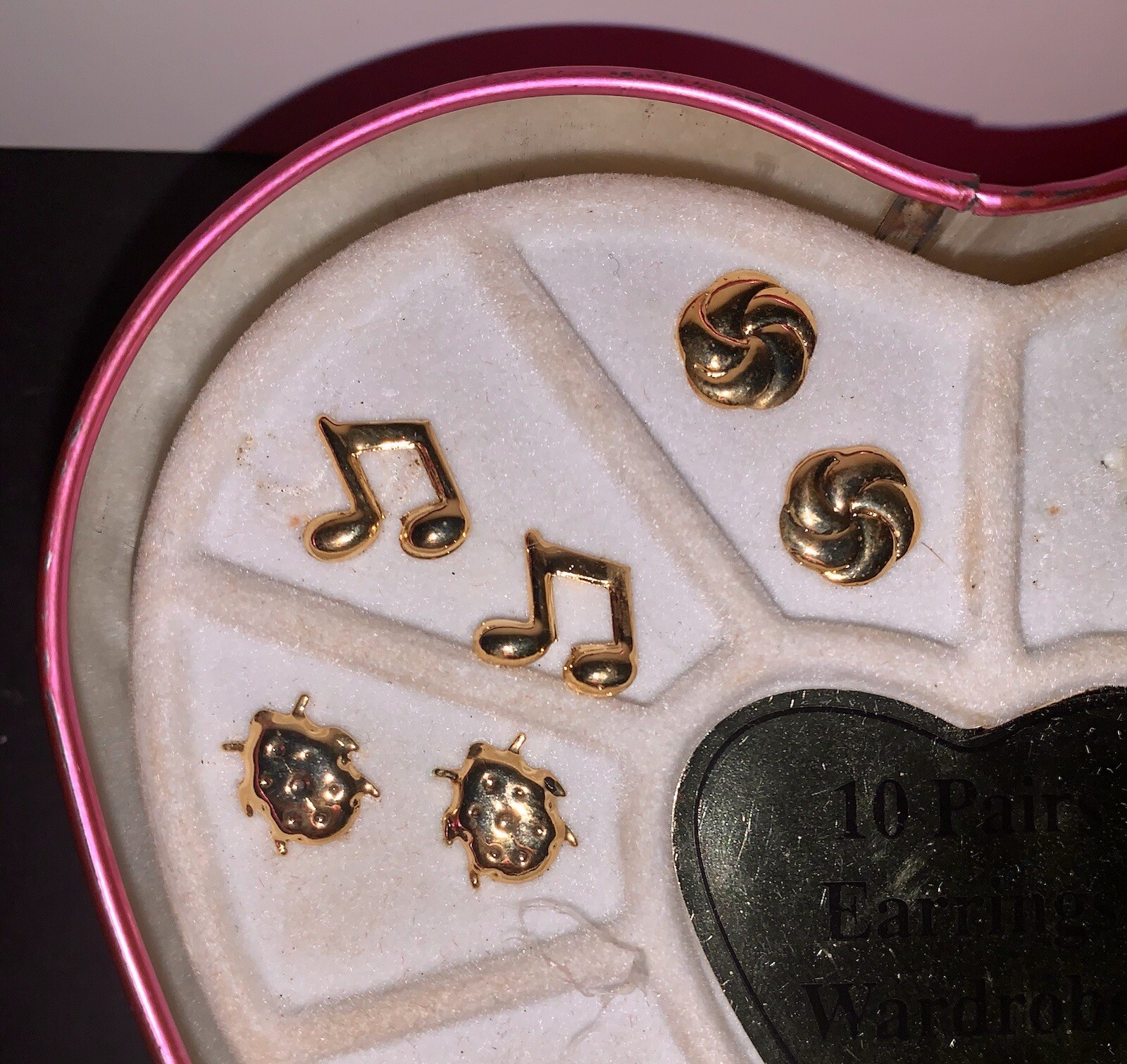 6 Pair Earrings Gold Tone Vintage Butterfly Moon Music Notes 80’s Vintage