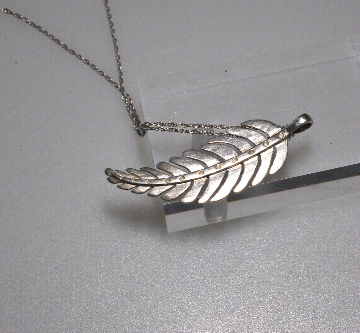 vtg 925 sterling Silver Feather Pendant necklace Curved sw style BEAUTIFUL LF9